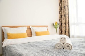 Chambre Double Classique, climatisation, vue jardin | Bureau, Wi-Fi gratuit