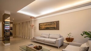 Lobby - Apt. in Condo. w/ Pool & City View Pst1111 (Florianópolis)