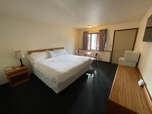 Single Room | Free WiFi - D-Lux budget Inn (Lemont)