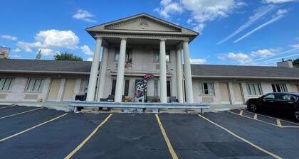D-Lux budget Inn