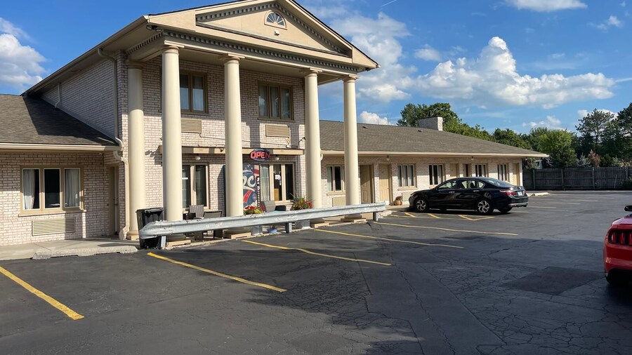 D-Lux budget Inn