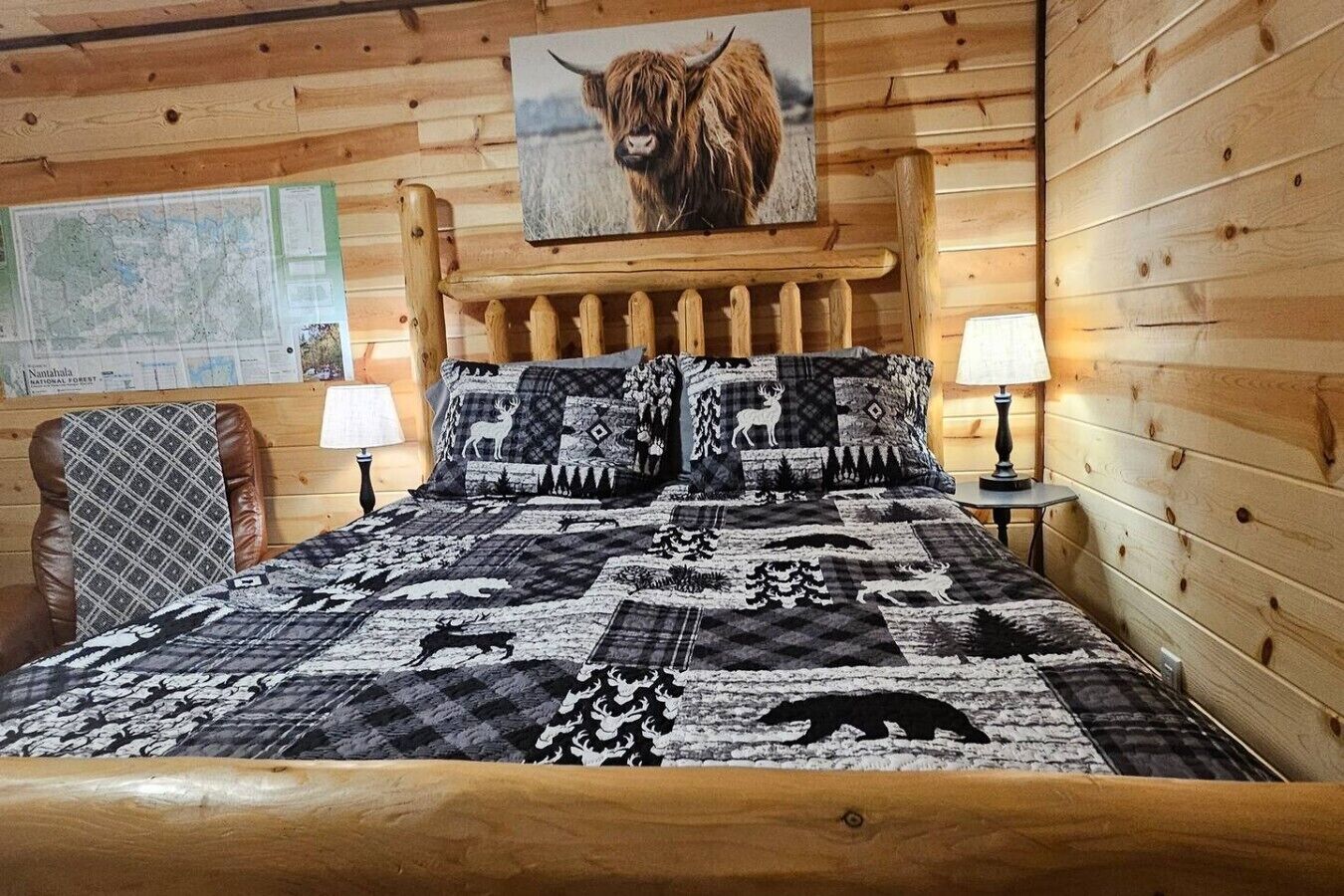 WiFi, bed sheets