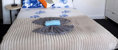 2 chambres, Wi-Fi gratuit, draps fournis