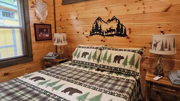 Desk, WiFi, bed sheets