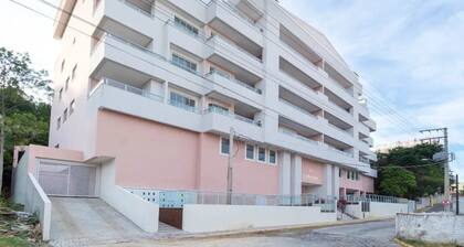 La Rosadita by LikeHome