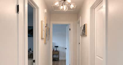 Modern 3BR | EV Charging | 5 Mins to Halifax Airport | 25 Minutes to Dartmouth