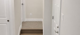 COZY NEVY RETREAT - PRIVATE ROOM ENSUITE