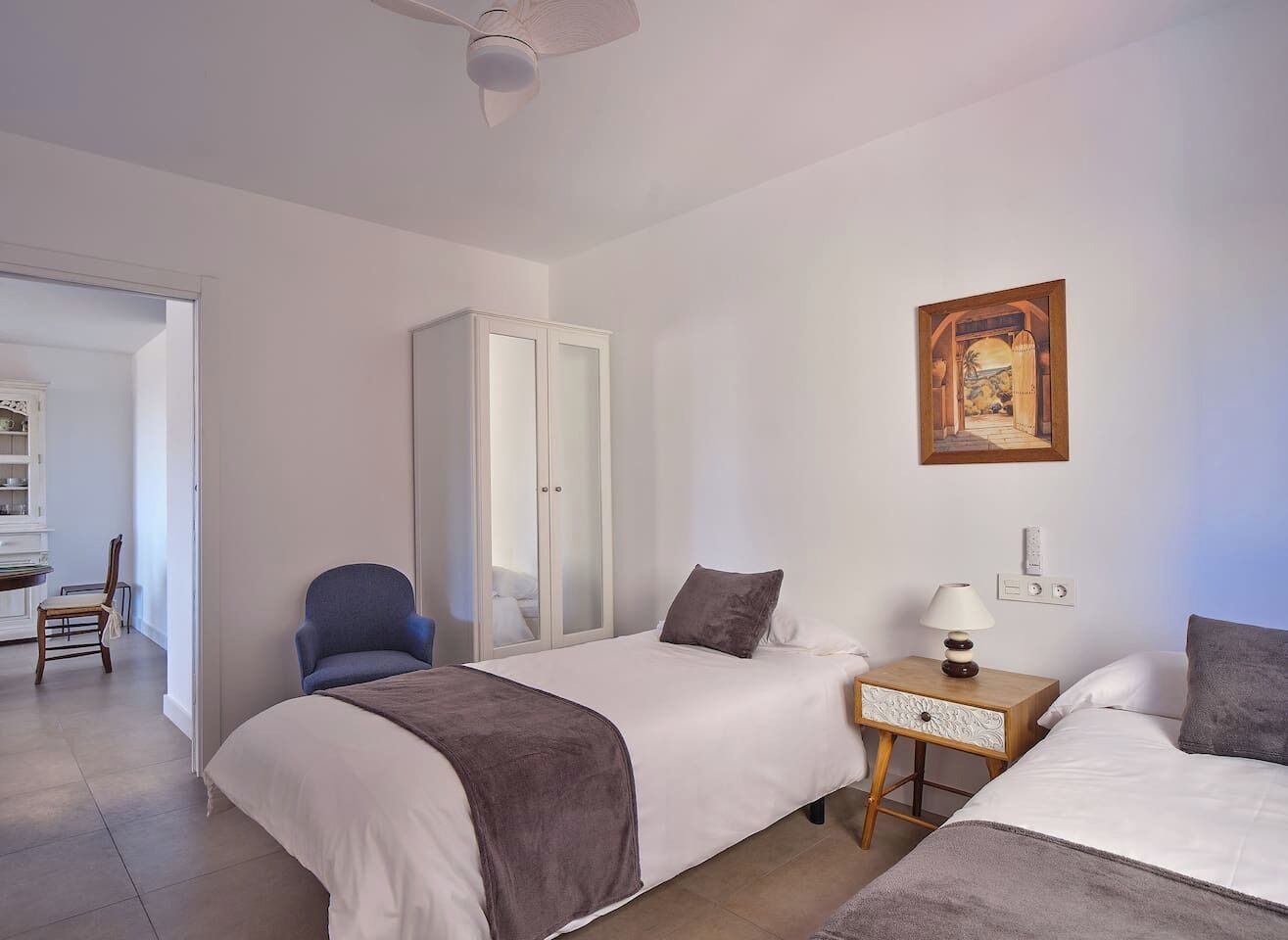 2 Schlafzimmer, Schreibtisch, Bügeleisen/Bügelbrett, kostenloses WLAN