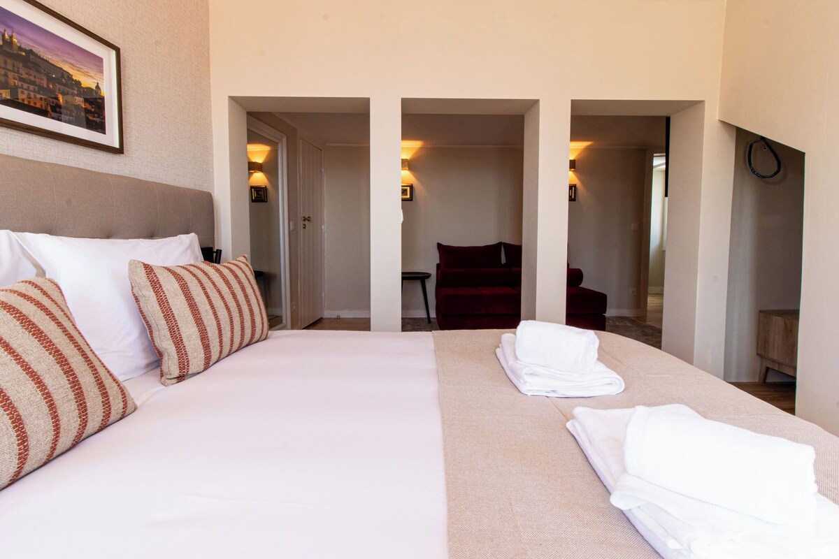 Comfort Studio, 1 Queen Bed with Sofa bed, Non Smoking, Ocean View | WiFi (free), bed sheets