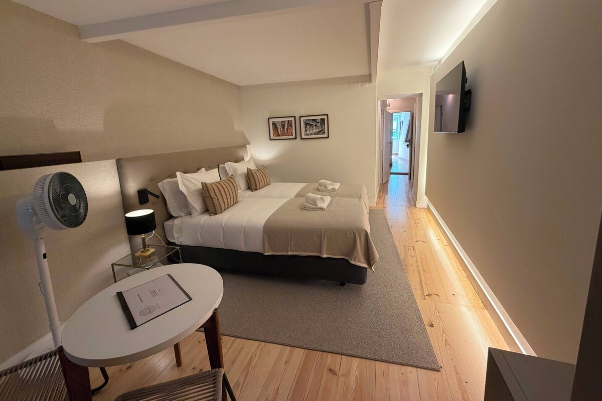 Comfort Studio, 2 Twin Beds, Non Smoking | WiFi (free), bed sheets