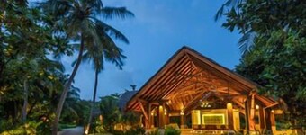 Dusit Thani Maldives