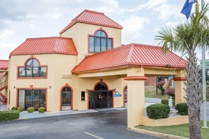View from property - Days Inn by Wyndham Orangeburg (Orangeburg)