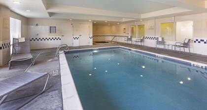 La Quinta Inn Suites Central Point Medford