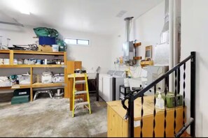 Interior - Entire Duplex Oasis/ 4BR, 4BA, Garages, Sleeps 12 (Eureka)