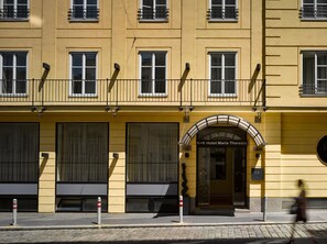 Exterior detail - K+K Hotel Maria Theresia (Vienna)