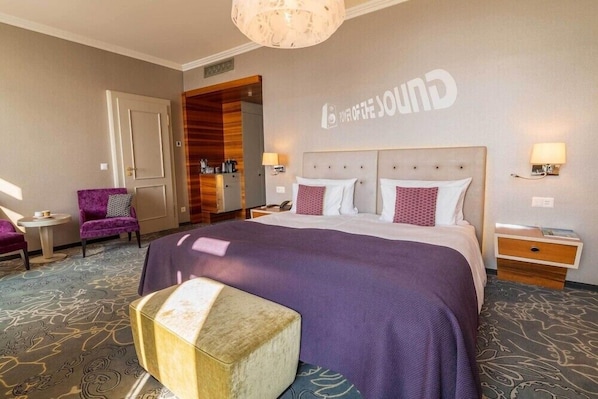 Room - Schweizerhof (Lucerne)