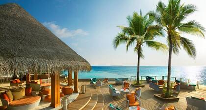 Dusit Thani Maldives