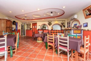 Ảnh chưa phân loại, 3 trong số 68 ảnh, nút