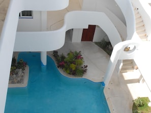 Hồ bơi ngoài trời 