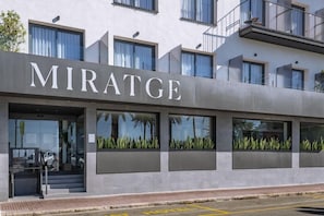 Chi tiết ngoại thất