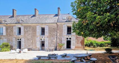 A wing of a charming 18th-century château, fully renovated and set in a magnificent park