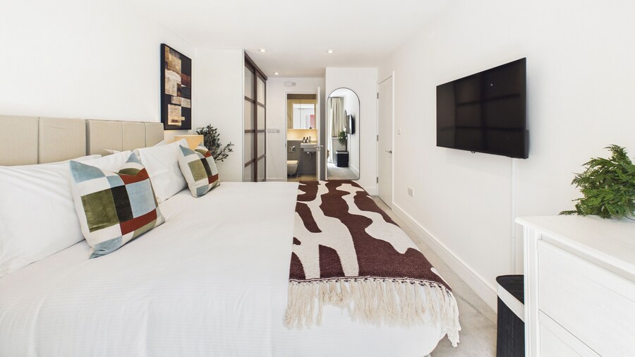 Westminster Residences by apt.