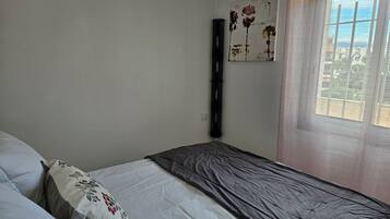 1 habitación y caja de seguridad en la habitación