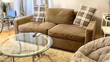 Apartment, 2 Schlafzimmer, Raucher, Balkon | Wohnbereich