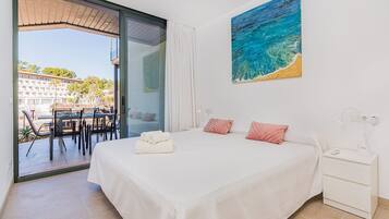 Apartment | 3 bedrooms, iron/ironing board