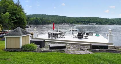 Oquaga Lakefront | Dock, Kayaks & Sunsets