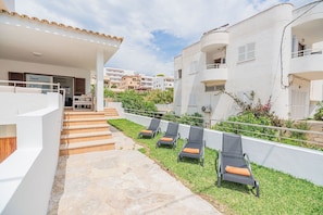 Apartment | Exterior - Cosy Beach Apartment, Cala Sant Vicenc (Pollença)