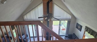 Bluff Point Hideaway Private & Cozy 2 Bedroom Cabin