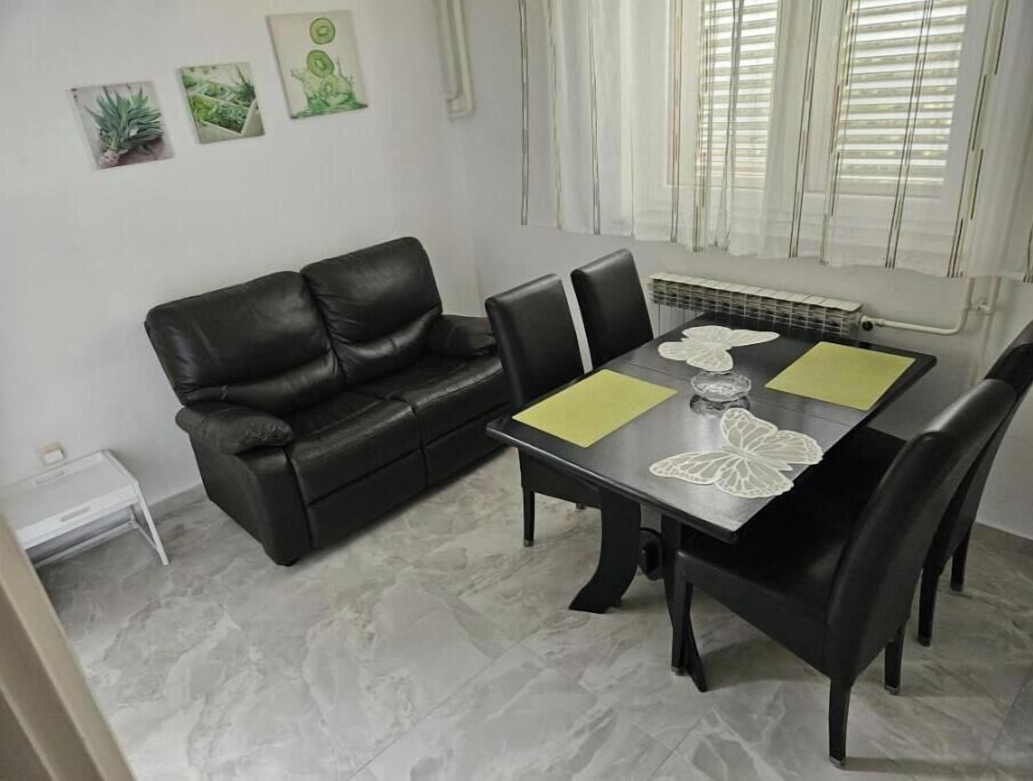 Amalia Apartments In Zadar, 5 Minutes From The Beach - Zadar