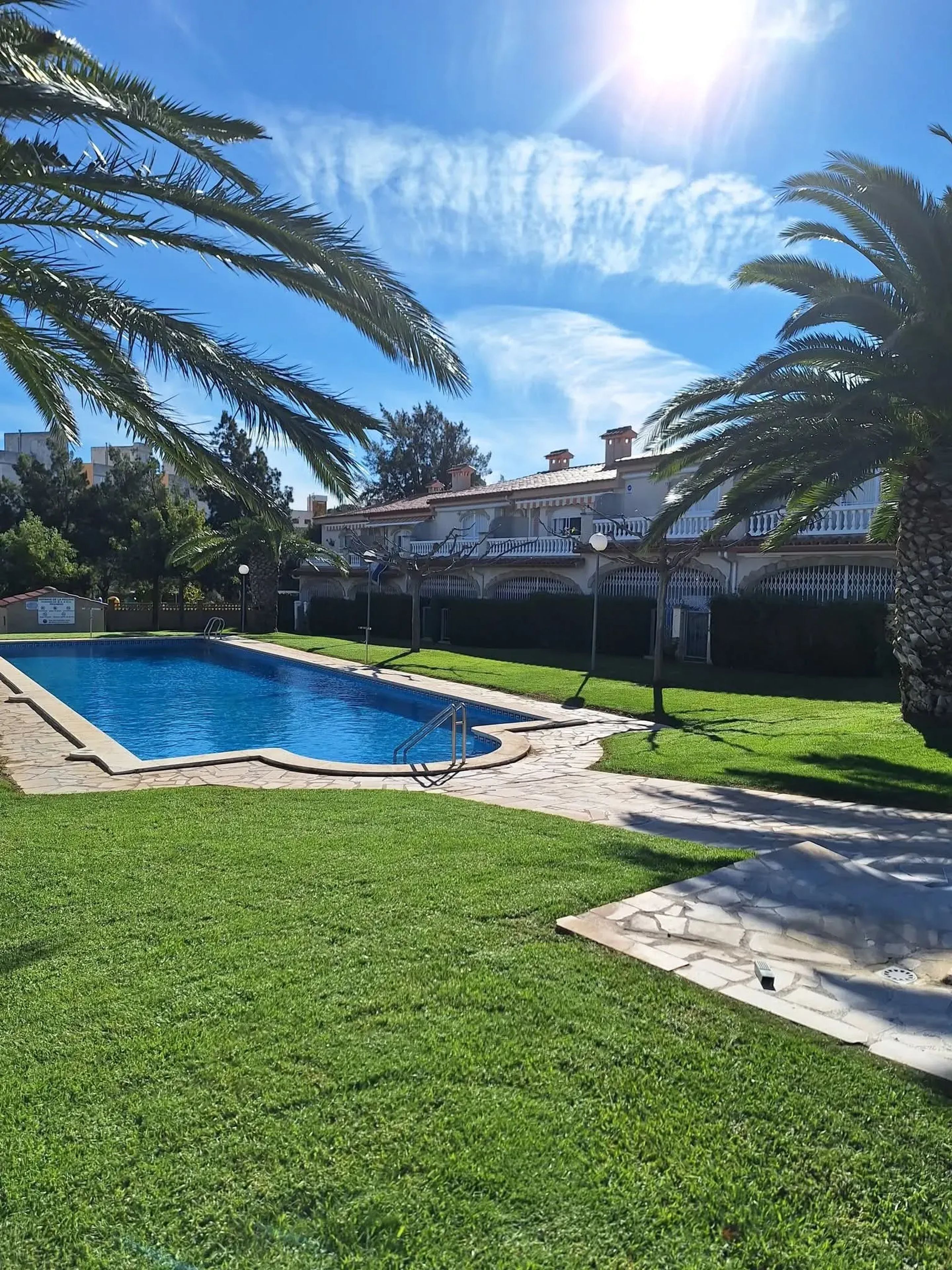 Vue sur piscine