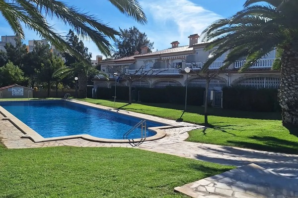 Vue sur piscine