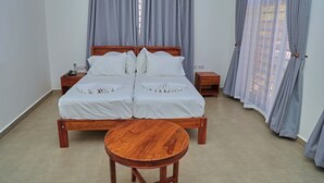 Classic Twin Room, Mountain View