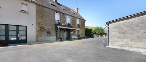 Extérieur