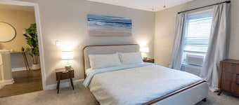 Modern 2BR Near Downtown Ipswich