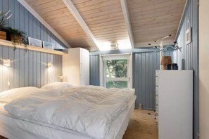 Room - TV1745 Ålbæk - Musvågevej 51 (Lodskovvad)