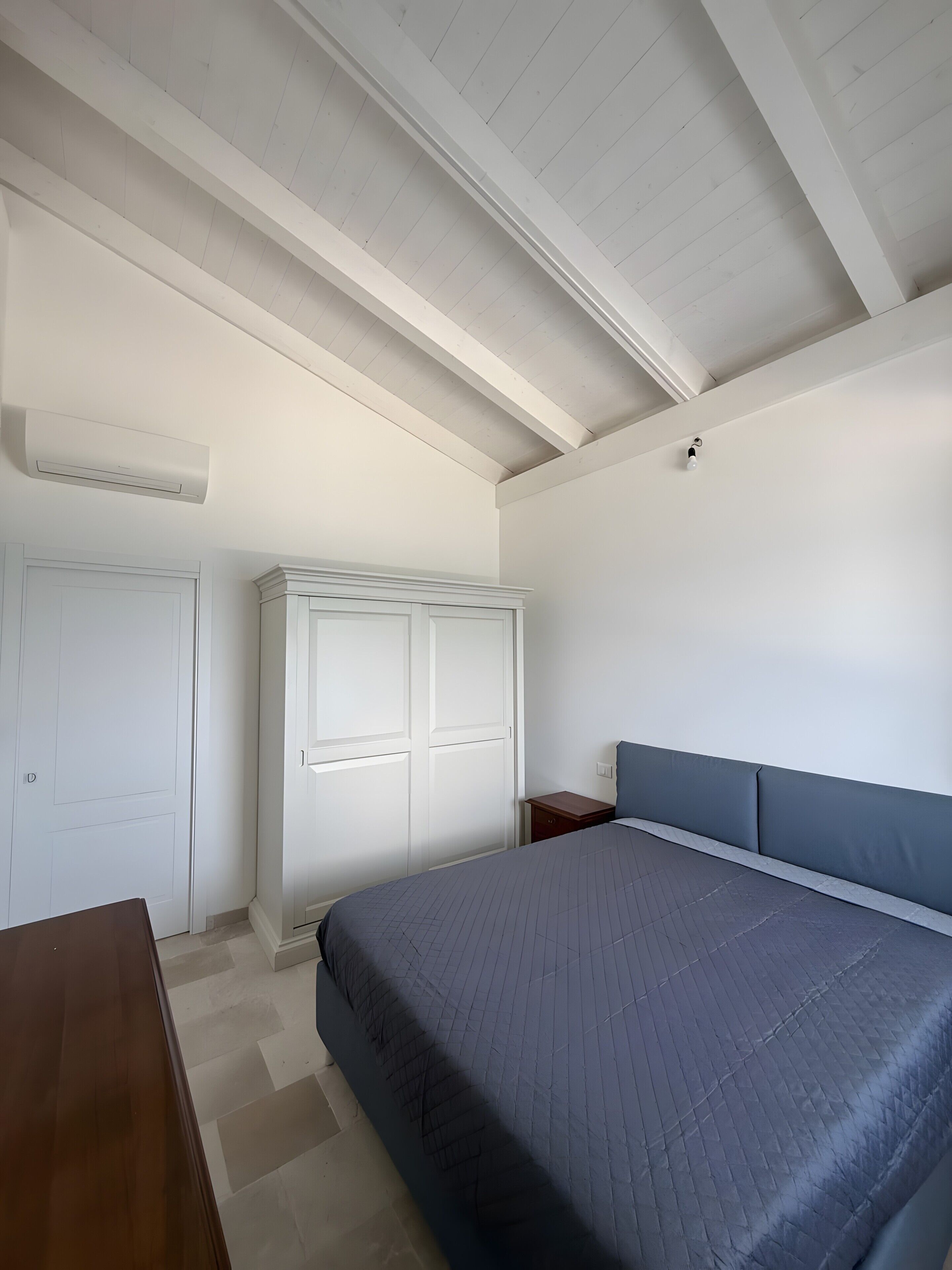 3 camere, Wi-Fi, lenzuola