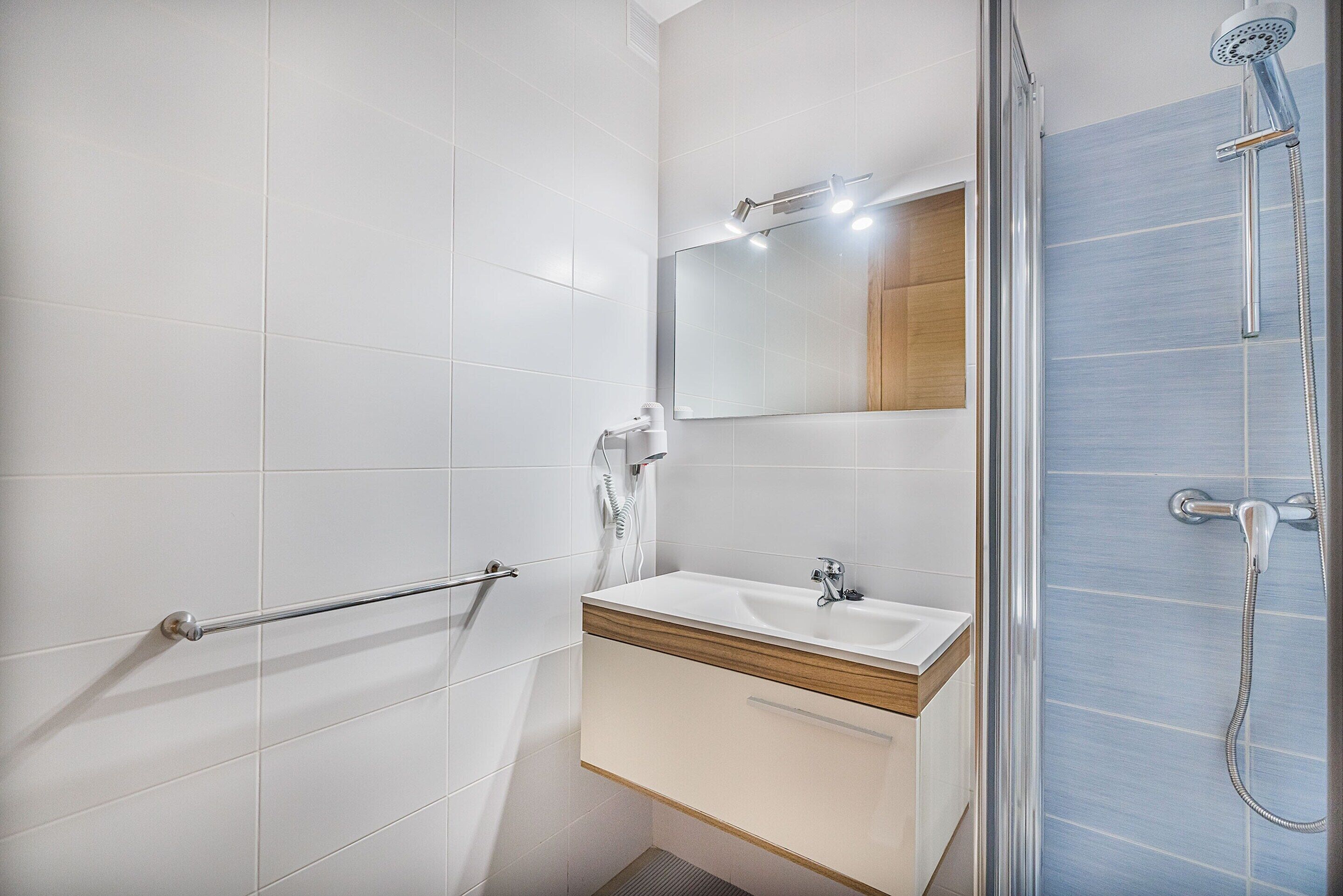 Chalet | Bathroom | Hair dryer