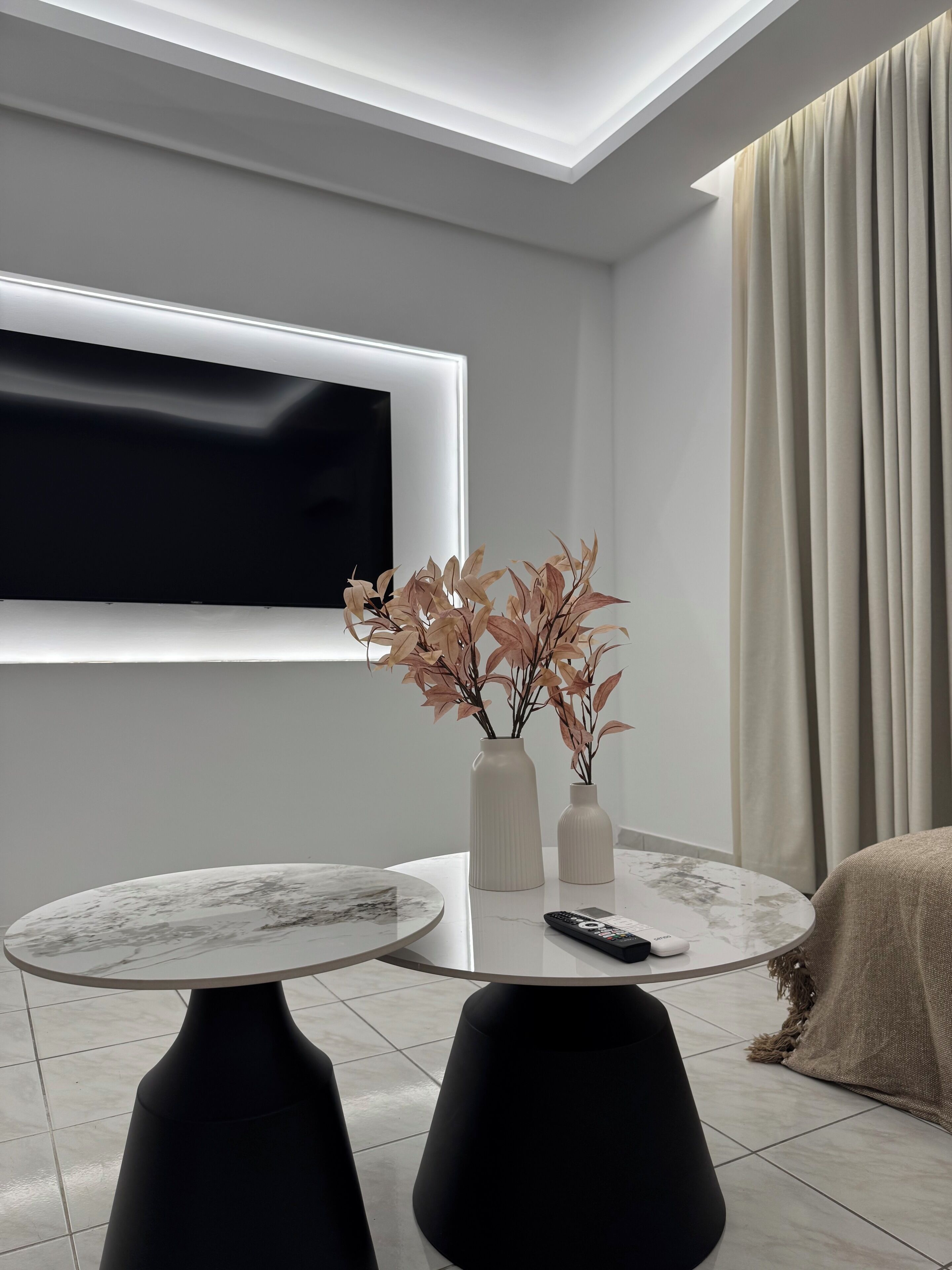 Family Apartment, City View | Iron/ironing board, WiFi (free), bed sheets