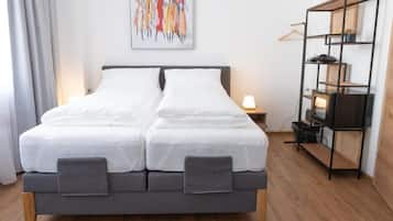 In-room safe, free WiFi