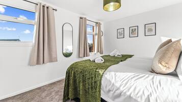 2 bedrooms, free WiFi, individually decorated, individually furnished