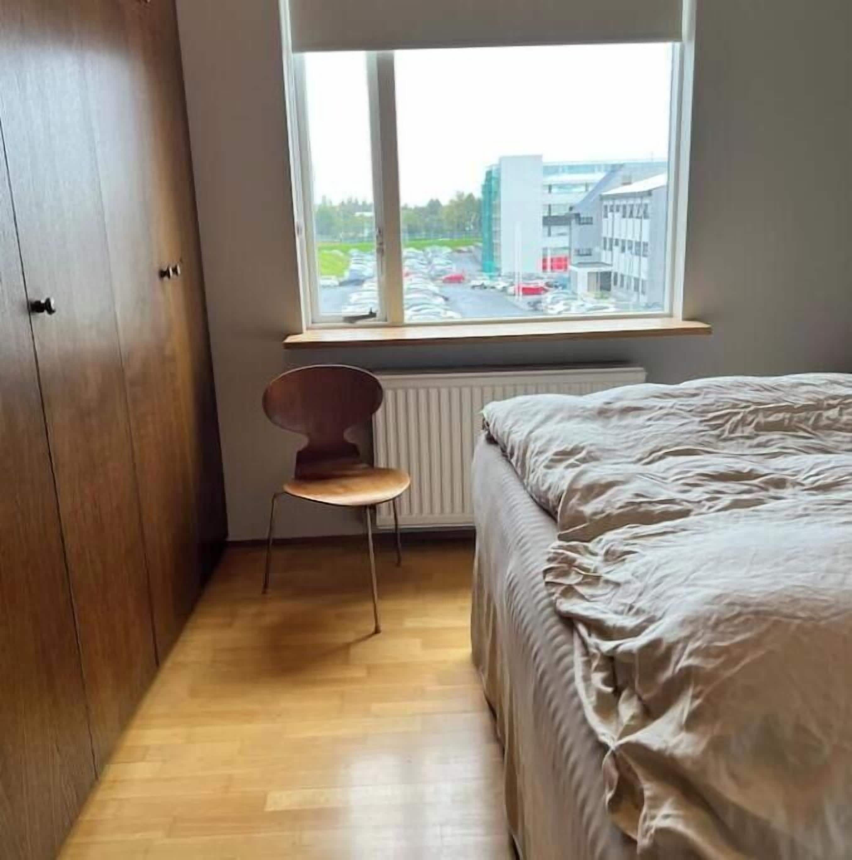 2 soverom, strykejern/-brett, wi-fi og sengetøy