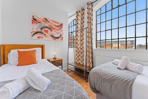 3 bedrooms, free WiFi, individually decorated, individually furnished - The Hallmark Birmingham Flat (Birmingham)