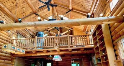 Jack’s Place. Beautiful Cabin in the woods