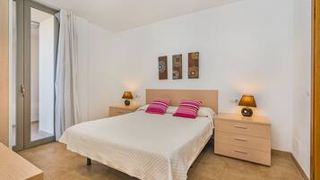 Chalet | 3 bedrooms, iron/ironing board