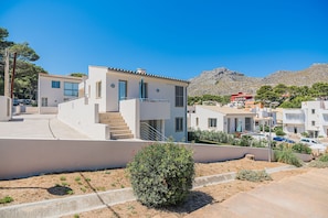 Exterior - Holiday Home 50m From Cala Molins Beach (Pollença)