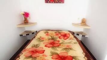 Comfort Double Room, Garden View | Free WiFi, bed sheets
